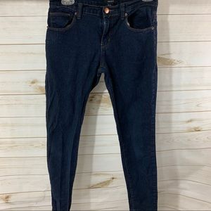 Forever 21 Dark Wash Skinny Jeans size 27